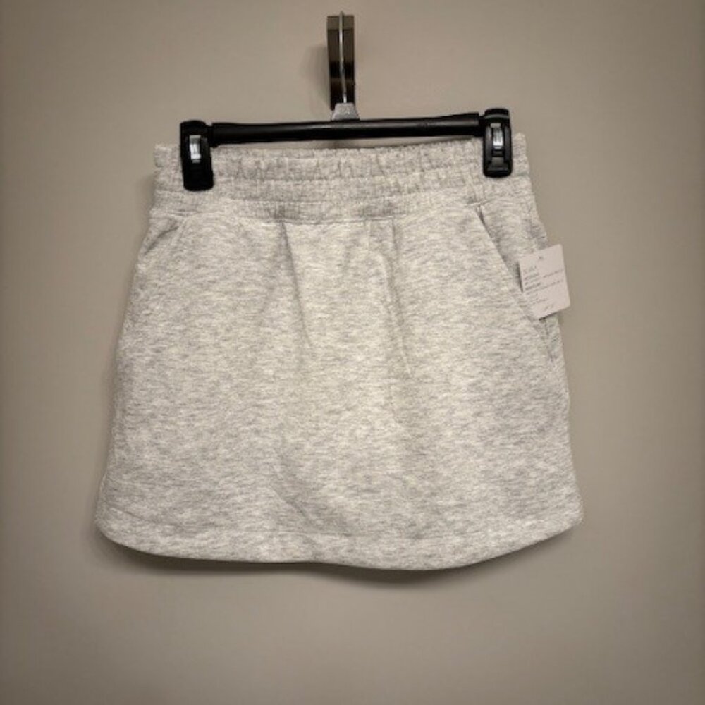 Yogalicious Scuba Zuri Skort Gray With Pockets Small